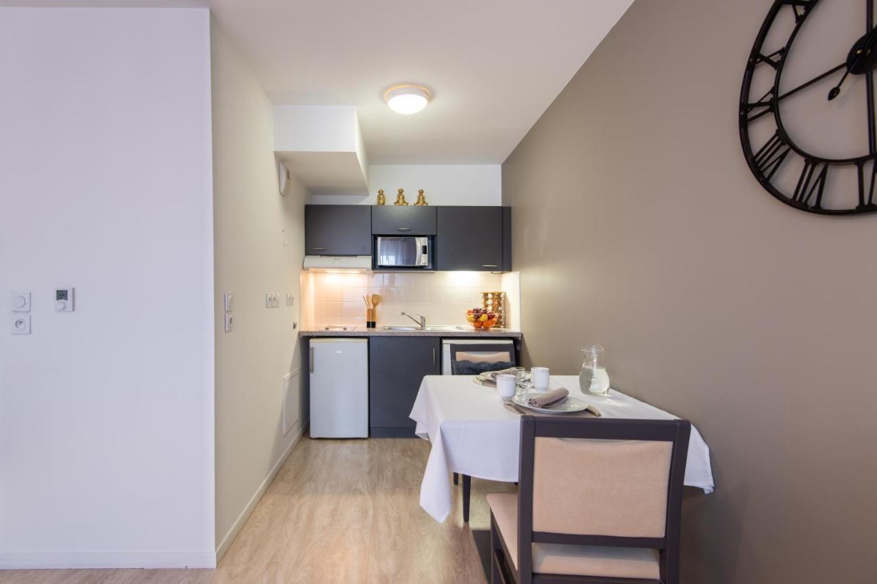 Terres De France - Appart Hotel Rouen Flaubert ルーアン エクステリア 写真