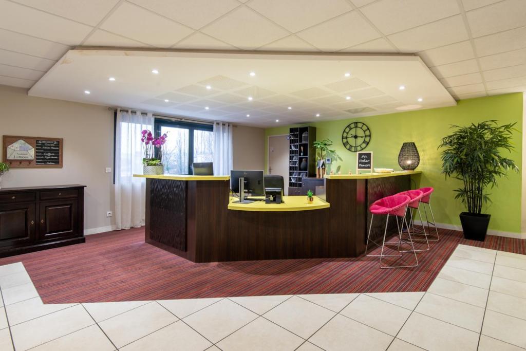 Terres De France - Appart Hotel Rouen Flaubert ルーアン エクステリア 写真