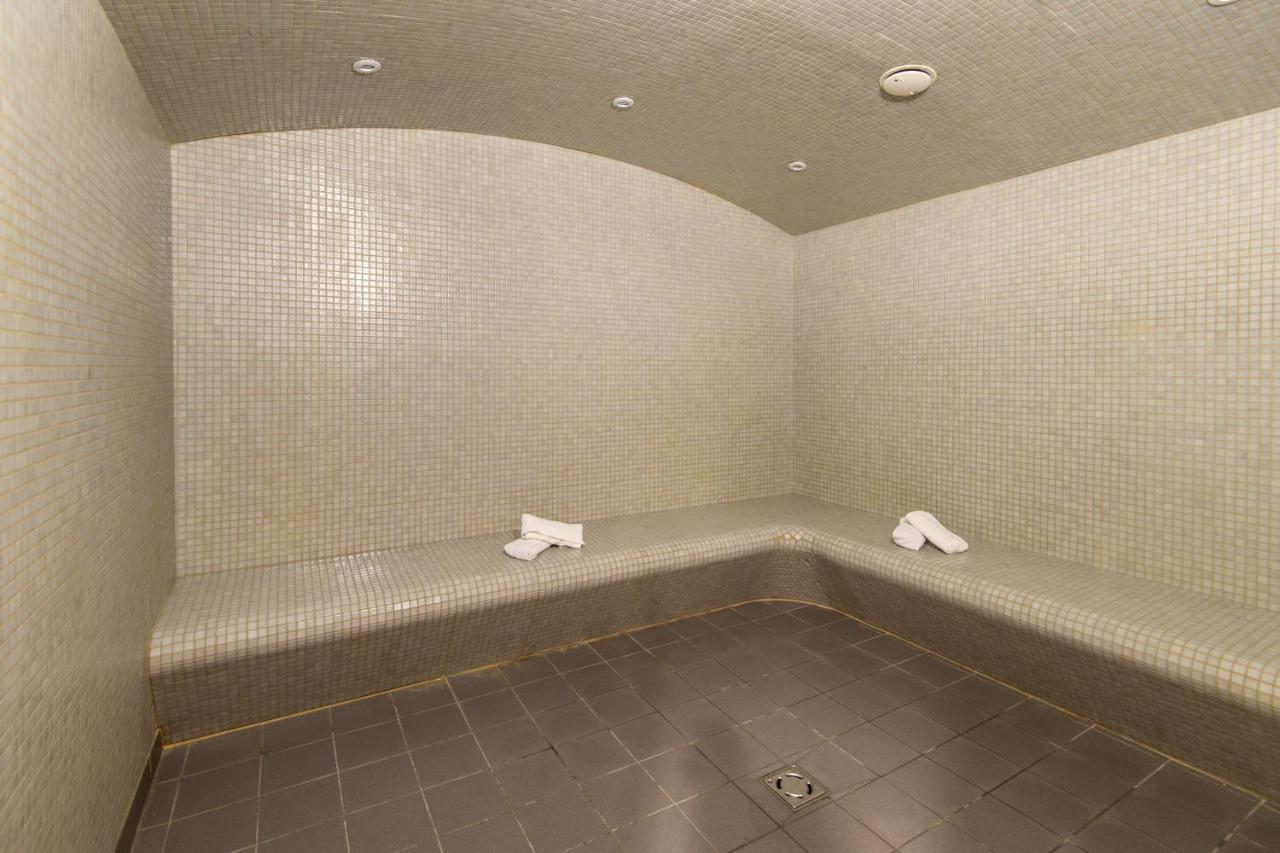 Terres De France - Appart Hotel Rouen Flaubert ルーアン エクステリア 写真