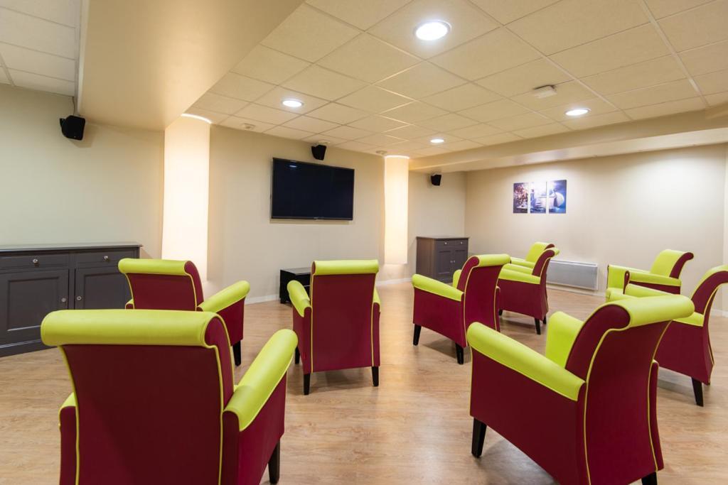 Terres De France - Appart Hotel Rouen Flaubert ルーアン エクステリア 写真